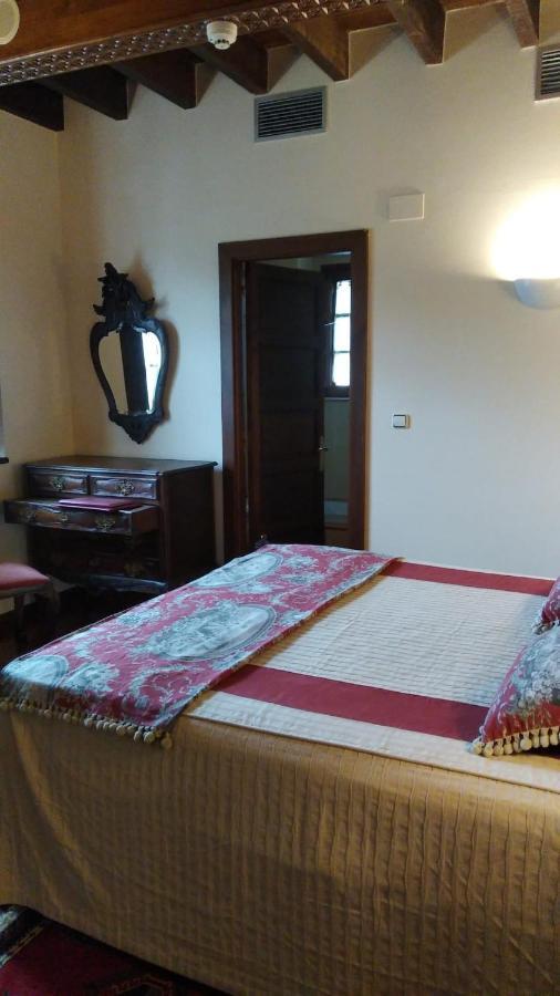 Hotel Palacete Real Villamayor  외부 사진